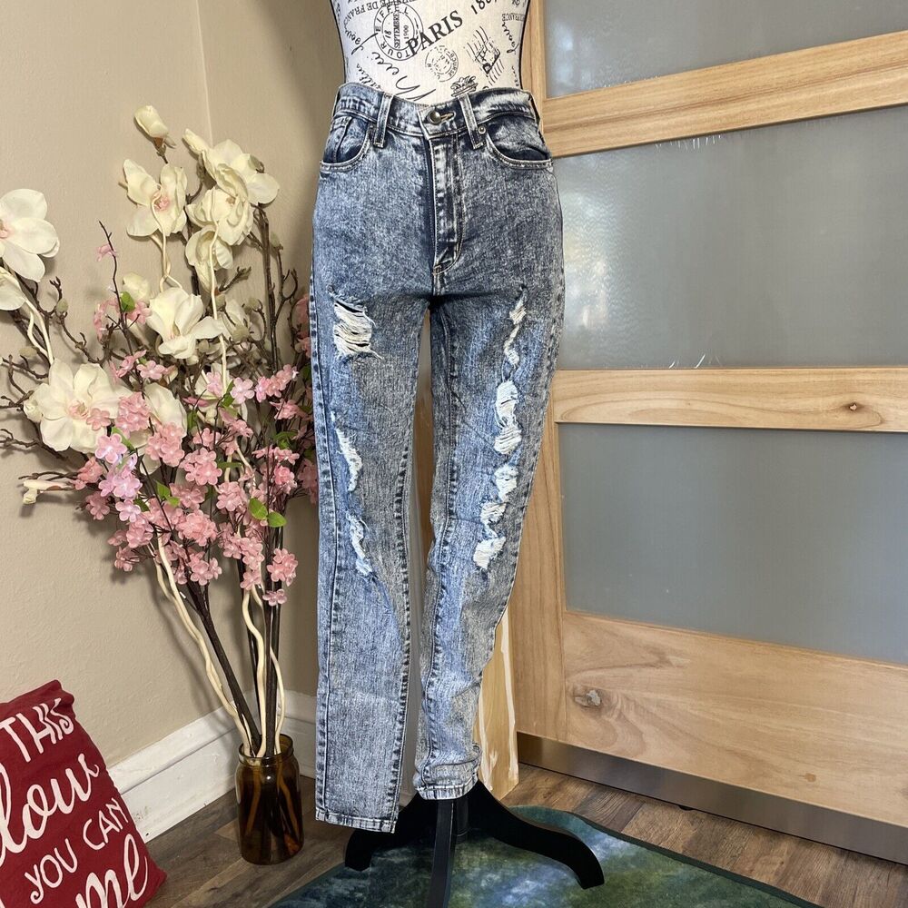 KanCan High Rise Acid Wash Mom Jeans Women's Size 1 Distressed Stretch